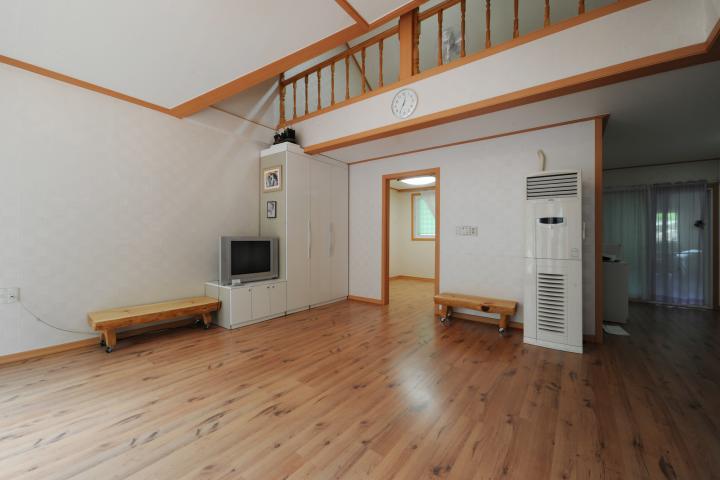 별빛소리 거실2