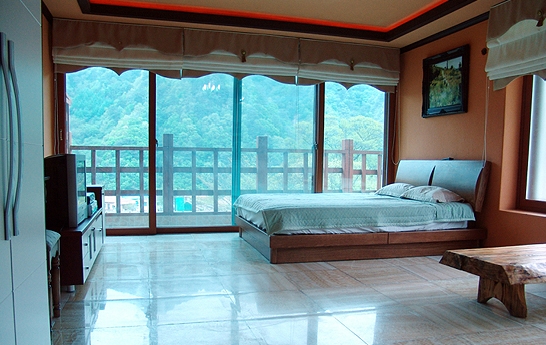 로즈마리 3층 중형옥돌방-1